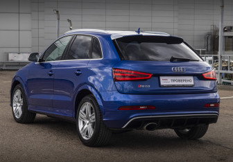 Подержанный автомобиль Audi RS Q3 2014 года (7 фото)