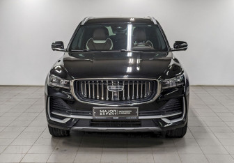 Подержанный автомобиль Geely Monjaro 2023 года (2 фото)