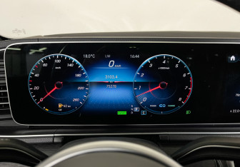 Подержанный автомобиль Mercedes-Benz GLE 2020 года (11 фото)