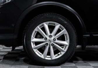 Подержанный автомобиль Nissan Qashqai 2018 года (15 фото)