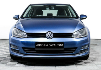Подержанный автомобиль Volkswagen Golf Hatchback 2013 года (2 фото)