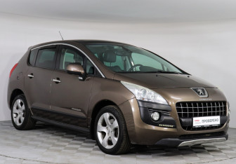 Подержанный автомобиль Peugeot 3008 2013 года (3 фото)