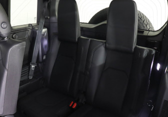 Подержанный автомобиль Land Rover Defender Suv 2022 года (15 фото)