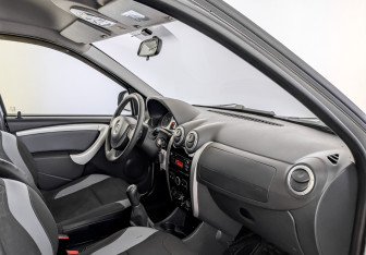 Подержанный автомобиль LADA (ВАЗ) Largus Wagon 2020 года (11 фото)