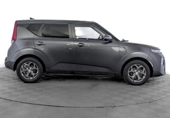 Подержанный автомобиль Kia Soul 2020 года (4 фото)