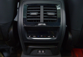 Подержанный автомобиль BMW X3 2021 года (22 фото)