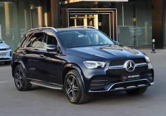 Подержанный автомобиль Mercedes-Benz GLE 2019 года (3 фото)