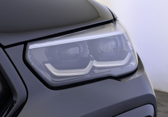 Подержанный автомобиль BMW X6 2020 года (11 фото)