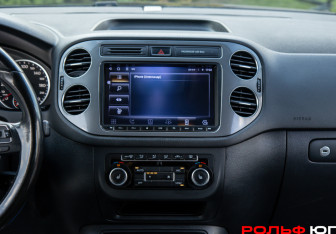 Подержанный автомобиль Volkswagen Tiguan 2012 года (12 фото)