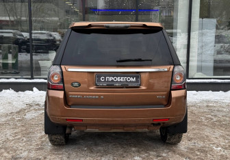 Подержанный автомобиль Land Rover Freelander 2014 года (7 фото)