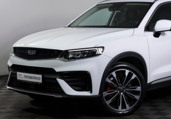 Подержанный автомобиль Geely Tugella 2021 года (23 фото)