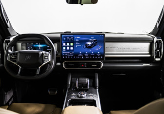 Подержанный автомобиль Jetour T2 2024 года (11 фото)