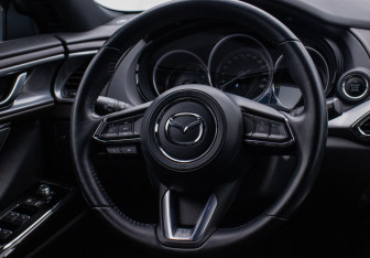 Подержанный автомобиль Mazda CX-9 2019 года (15 фото)