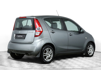 Подержанный автомобиль Suzuki Splash 2011 года (5 фото)
