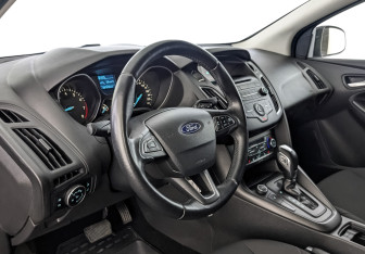 Подержанный автомобиль Ford Focus Sedan 2018 года (15 фото)