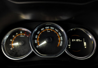 Подержанный автомобиль LADA (ВАЗ) Largus Wagon 2021 года (13 фото)