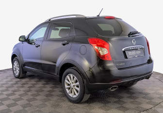 Подержанный автомобиль SsangYong Actyon 2013 года (7 фото)