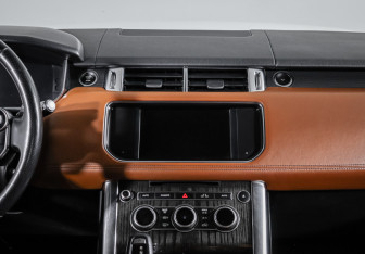 Подержанный автомобиль Land Rover Range Rover Sport 2013 года (13 фото)