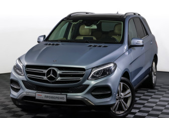 Подержанный автомобиль Mercedes-Benz GLE 2017 года (24 фото)