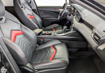Подержанный автомобиль Kaiyi E5 2023 года (24 фото)