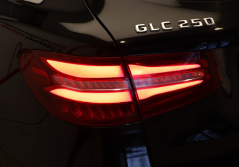 Подержанный автомобиль Mercedes-Benz GLC Coupe 2015 года (23 фото)