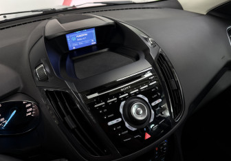 Подержанный автомобиль Ford Kuga 2013 года (8 фото)
