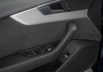 Подержанный автомобиль Audi A5 Liftback 2018 года (13 фото)