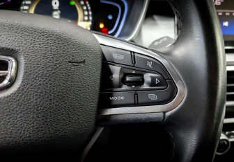 Подержанный автомобиль Geely Coolray 2022 года (27 фото)