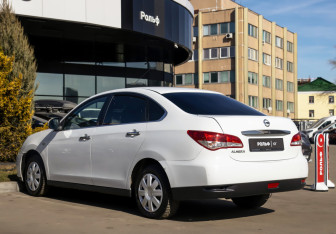 Подержанный автомобиль Nissan Almera Sedan 2017 года (5 фото)