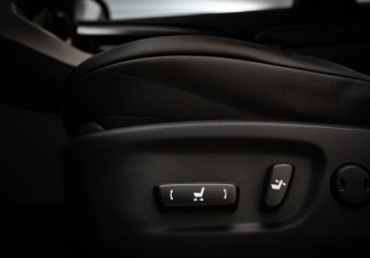 Подержанный автомобиль Lexus NX 2017 года (25 фото)