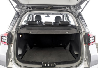 Подержанный автомобиль Chery Tiggo 4 2022 года (10 фото)