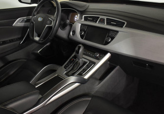 Подержанный автомобиль Geely Atlas 2018 года (7 фото)