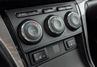 Подержанный автомобиль Mazda 6 Sedan 2012 года (21 фото)