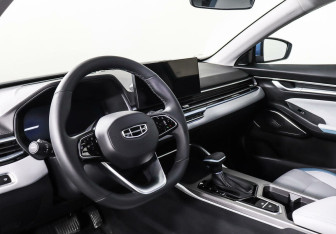 Подержанный автомобиль Geely Emgrand 2023 года (12 фото)