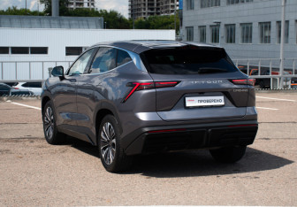 Подержанный автомобиль Jetour Dashing 2023 года (7 фото)