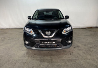 Подержанный автомобиль Nissan X-Trail 2017 года (2 фото)