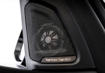 Подержанный автомобиль BMW X5 2017 года (27 фото)