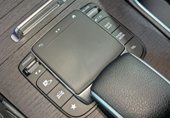 Подержанный автомобиль Mercedes-Benz GLE 2020 года (27 фото)