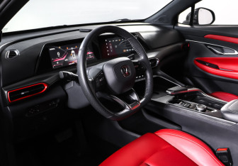 Подержанный автомобиль Changan UNI-T 2020 года (15 фото)