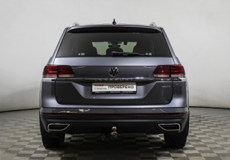Подержанный автомобиль Volkswagen Teramont 2021 года (6 фото)