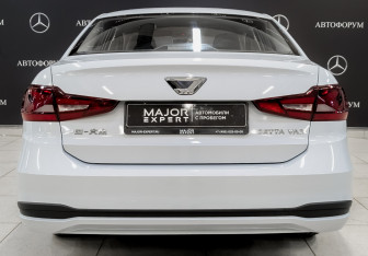 Новый Jetta VA3 2023 (6 фото)