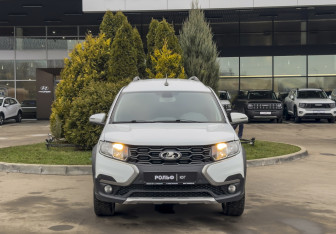 Подержанный автомобиль LADA (ВАЗ) Largus Wagon 2021 года (2 фото)