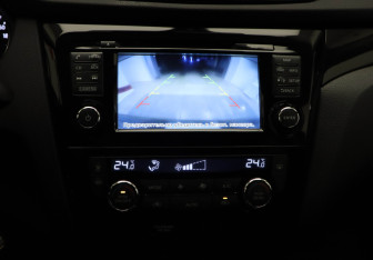 Подержанный автомобиль Nissan Qashqai 2016 года (17 фото)