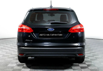 Подержанный автомобиль Ford Focus Wagon 2019 года (7 фото)