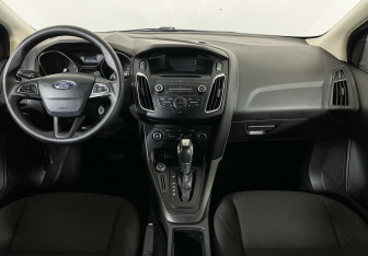 Подержанный автомобиль Ford Focus Wagon 2019 года (8 фото)