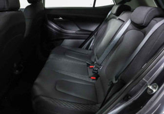 Подержанный автомобиль Hyundai Creta 2022 года (7 фото)