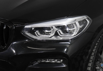 Подержанный автомобиль BMW X3 2021 года (7 фото)