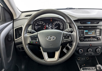 Подержанный автомобиль Hyundai Creta 2018 года (21 фото)