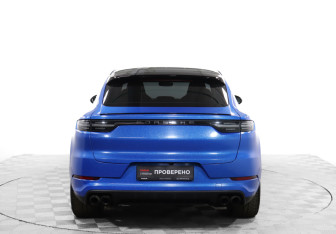 Подержанный автомобиль Porsche Cayenne 2019 года (6 фото)