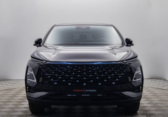 Подержанный автомобиль Omoda C5 2023 года (8 фото)